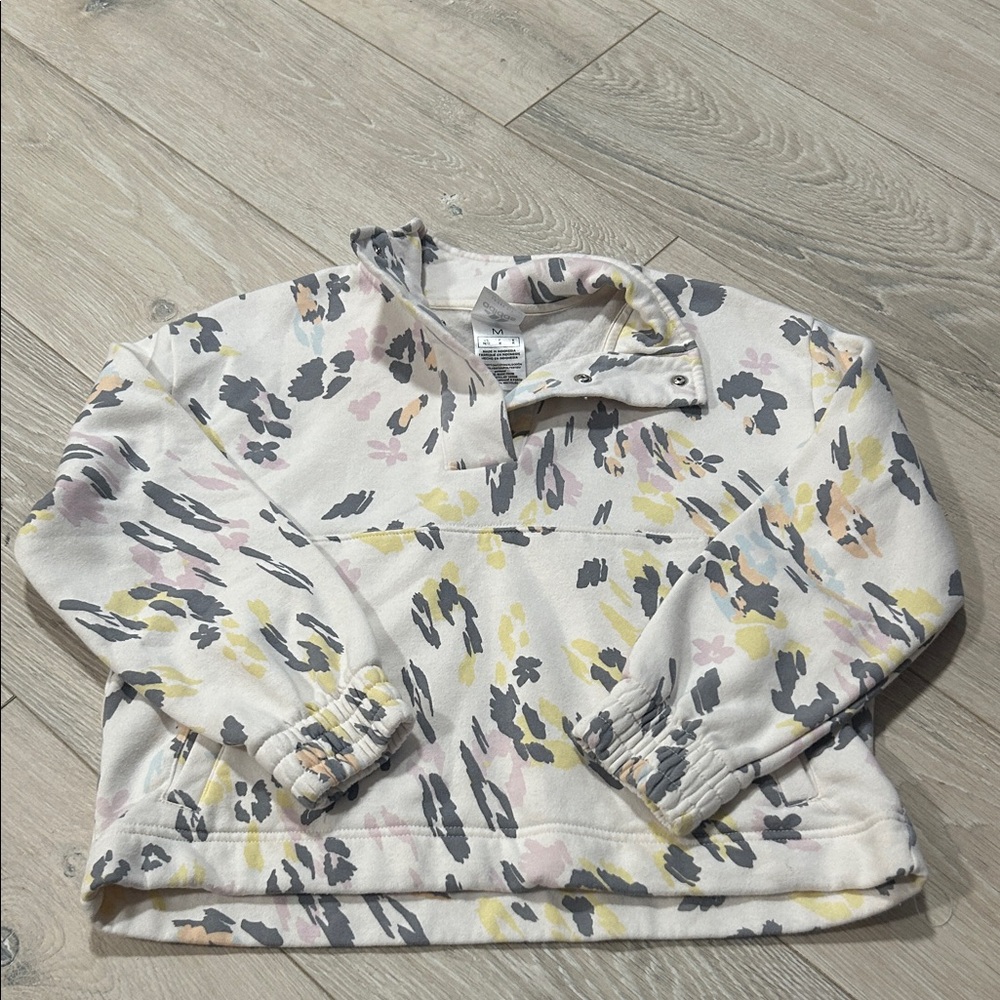 Adidas Loose Fit Leopard Print Sweatshirt Girl Size 10/12